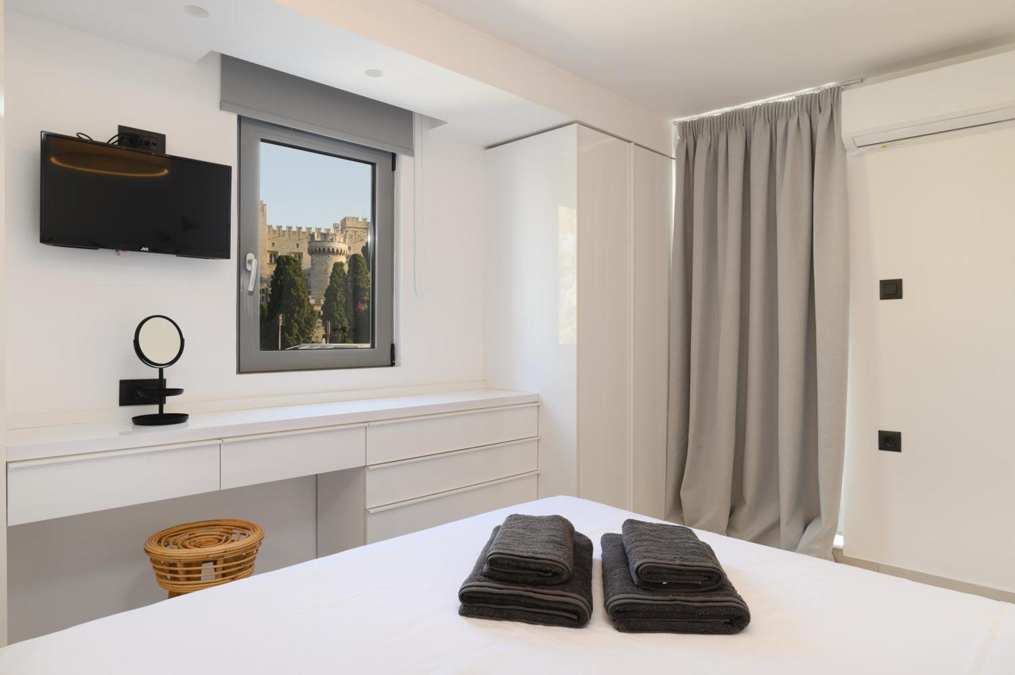 Castelo View Luxury Apt Rhodes City Dış mekan fotoğraf